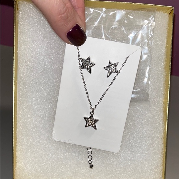 kate spade Jewelry - NEW💥 Gorgeous Kate Spade ♠️ You’re a Star ⭐️ Silver Necklace & Stud Earring Set